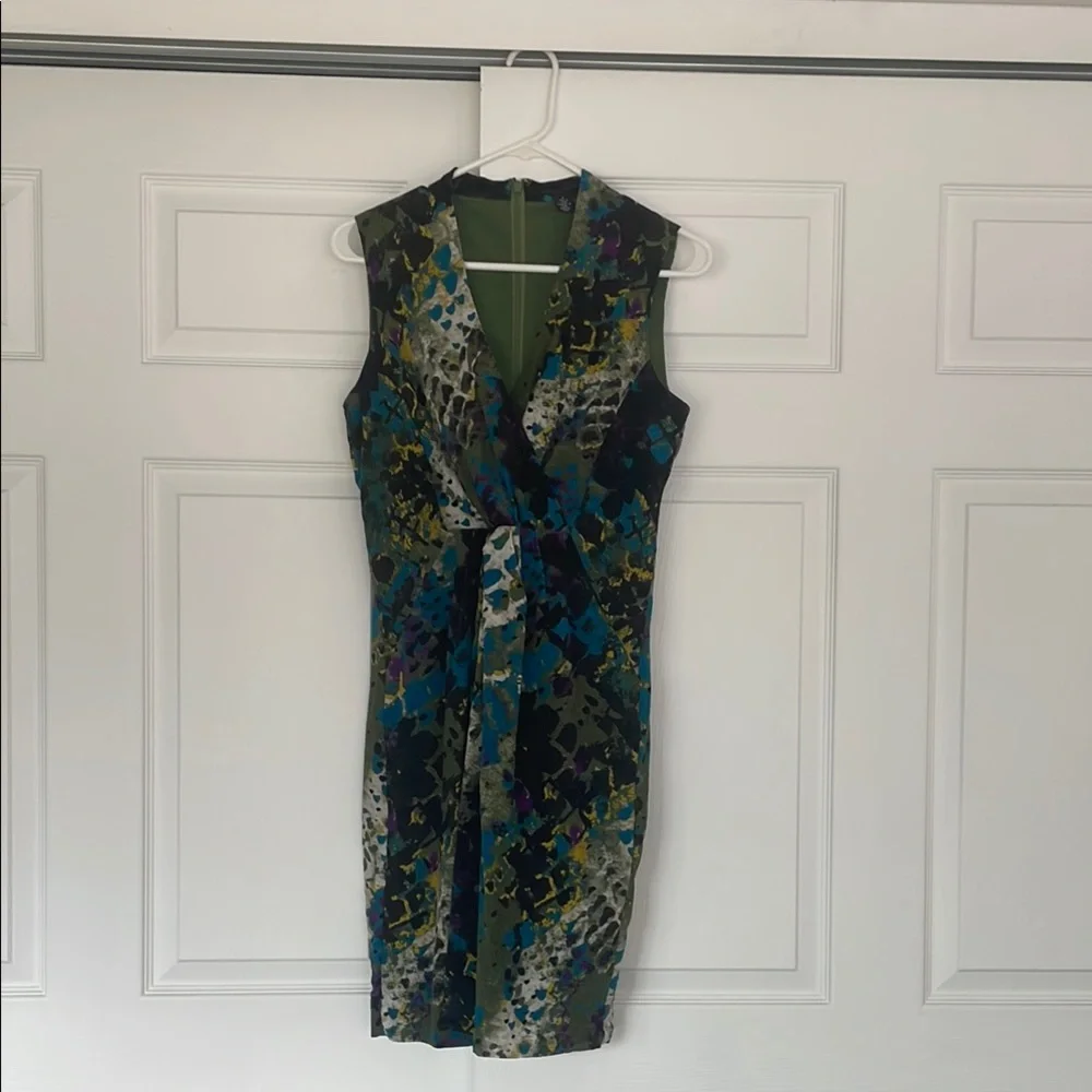 Abstract Multicolor Dress - Picture 6 of 9